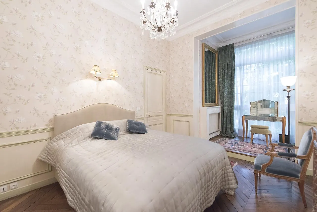 Veeve - Antique Charm By Arc De Triomphe Apartment
